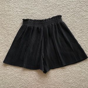 Zara black pleated shorts